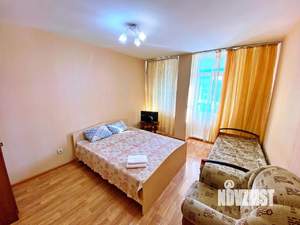 1-к квартира, посуточно, 42м2, 1/1 этаж