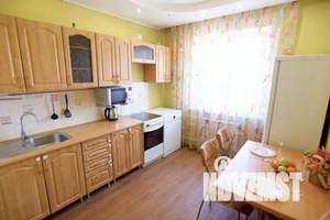 2-к квартира, посуточно, 60м2, 10/10 этаж