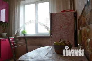 2-к квартира, посуточно, 49м2, 2/10 этаж