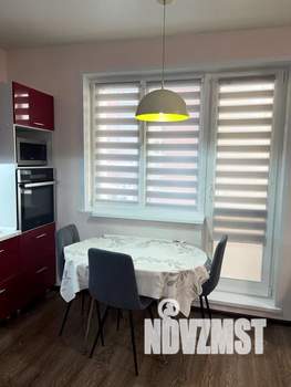 Студия квартира, посуточно, 38м2, 2/17 этаж