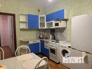 1-к квартира, посуточно, 40м2, 9/17 этаж