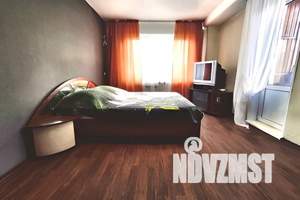 1-к квартира, посуточно, 33м2, 6/9 этаж