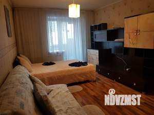 1-к квартира, посуточно, 46м2, 5/10 этаж