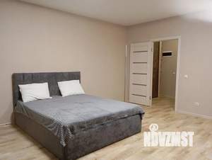 Студия квартира, посуточно, 29м2, 8/25 этаж