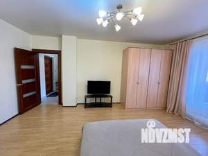 1-к квартира, посуточно, 48м2, 8/9 этаж