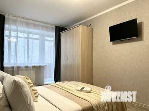 1-к квартира, посуточно, 32м2, 3/5 этаж