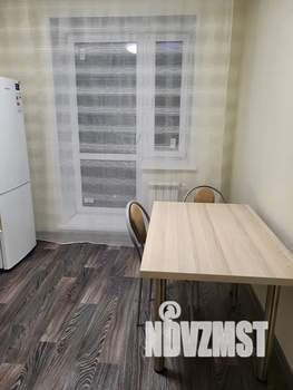 1-к квартира, посуточно, 38м2, 7/10 этаж