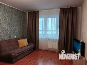 1-к квартира, посуточно, 39м2, 3/18 этаж