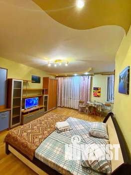 1-к квартира, посуточно, 40м2, 3/5 этаж