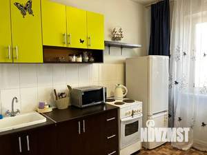 1-к квартира, посуточно, 35м2, 4/10 этаж