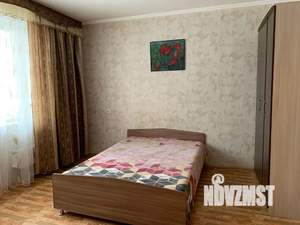 1-к квартира, посуточно, 42м2, 2/10 этаж