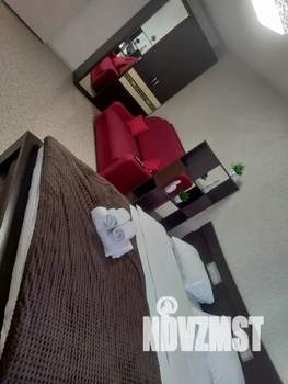 1-к квартира, посуточно, 42м2, 14/25 этаж