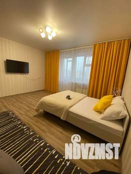 1-к квартира, посуточно, 40м2, 7/10 этаж