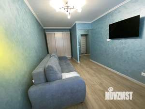 1-к квартира, посуточно, 42м2, 3/9 этаж