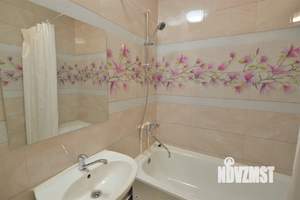 2-к квартира, посуточно, 70м2, 13/21 этаж