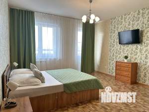 1-к квартира, посуточно, 45м2, 13/22 этаж