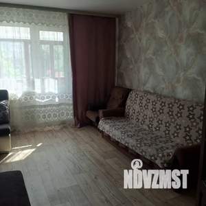 1-к квартира, посуточно, 38м2, 2/9 этаж