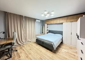 1-к квартира, на длительный срок, 42м2, 1/17 этаж