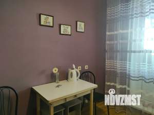 1-к квартира, посуточно, 42м2, 3/10 этаж