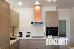 2-к квартира, посуточно, 42м2, 8/13 этаж