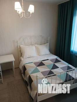 1-к квартира, посуточно, 42м2, 15/16 этаж