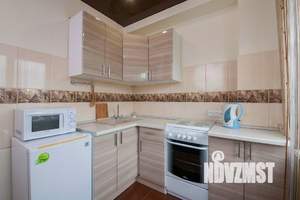 1-к квартира, посуточно, 37м2, 1/1 этаж