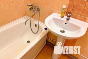 1-к квартира, посуточно, 40м2, 10/10 этаж