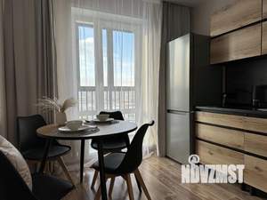 1-к квартира, посуточно, 38м2, 1/1 этаж