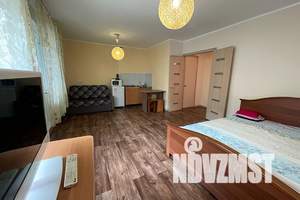 1-к квартира, посуточно, 37м2, 8/17 этаж