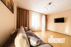 2-к квартира, посуточно, 74м2, 4/10 этаж