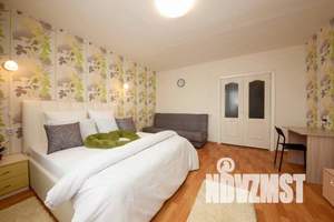 1-к квартира, посуточно, 42м2, 10/10 этаж