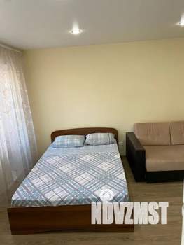 Студия квартира, посуточно, 35м2, 4/5 этаж