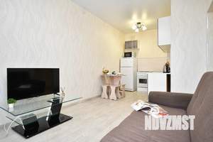 2-к квартира, посуточно, 42м2, 4/17 этаж