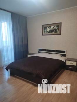 1-к квартира, посуточно, 42м2, 2/20 этаж