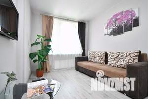 2-к квартира, посуточно, 50м2, 13/24 этаж