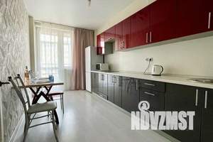 1-к квартира, посуточно, 49м2, 3/10 этаж