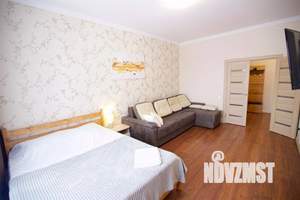 1-к квартира, посуточно, 56м2, 1/1 этаж