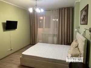 1-к квартира, посуточно, 38м2, 8/9 этаж