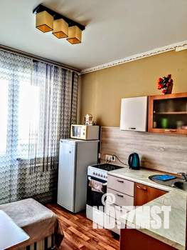 1-к квартира, посуточно, 33м2, 10/10 этаж