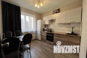 1-к квартира, посуточно, 41м2, 6/10 этаж