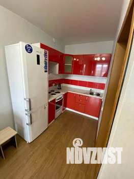 1-к квартира, посуточно, 42м2, 5/10 этаж