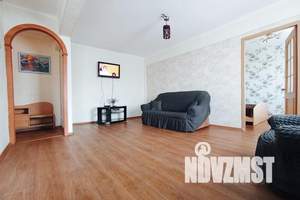 1-к квартира, посуточно, 38м2, 5/5 этаж