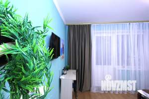 1-к квартира, посуточно, 40м2, 4/10 этаж