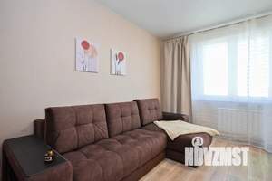 Студия квартира, посуточно, 32м2, 24/28 этаж