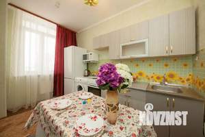 1-к квартира, посуточно, 40м2, 5/10 этаж