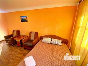 1-к квартира, посуточно, 38м2, 1/1 этаж