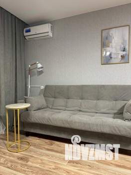 2-к квартира, посуточно, 50м2, 1/1 этаж