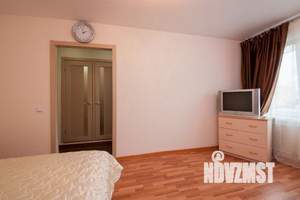 1-к квартира, посуточно, 37м2, 1/1 этаж