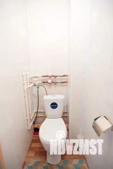 1-к квартира, посуточно, 32м2, 4/10 этаж