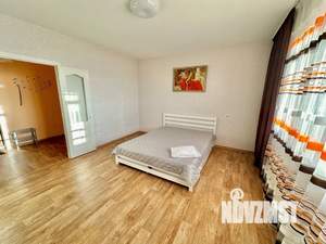 1-к квартира, посуточно, 42м2, 9/10 этаж